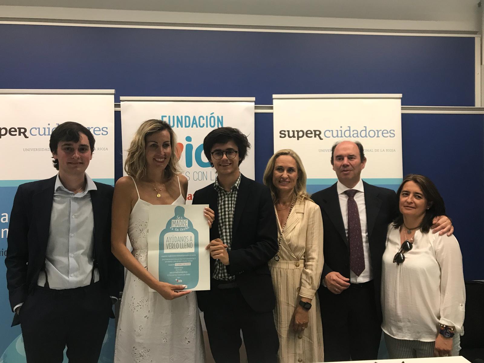 Presentación campaña Ser madre es la leche